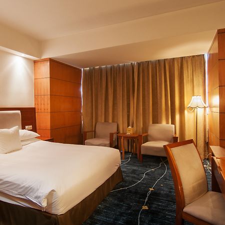 Gloria Plaza Hotel Kangqiao Σανγκάη Εξωτερικό φωτογραφία