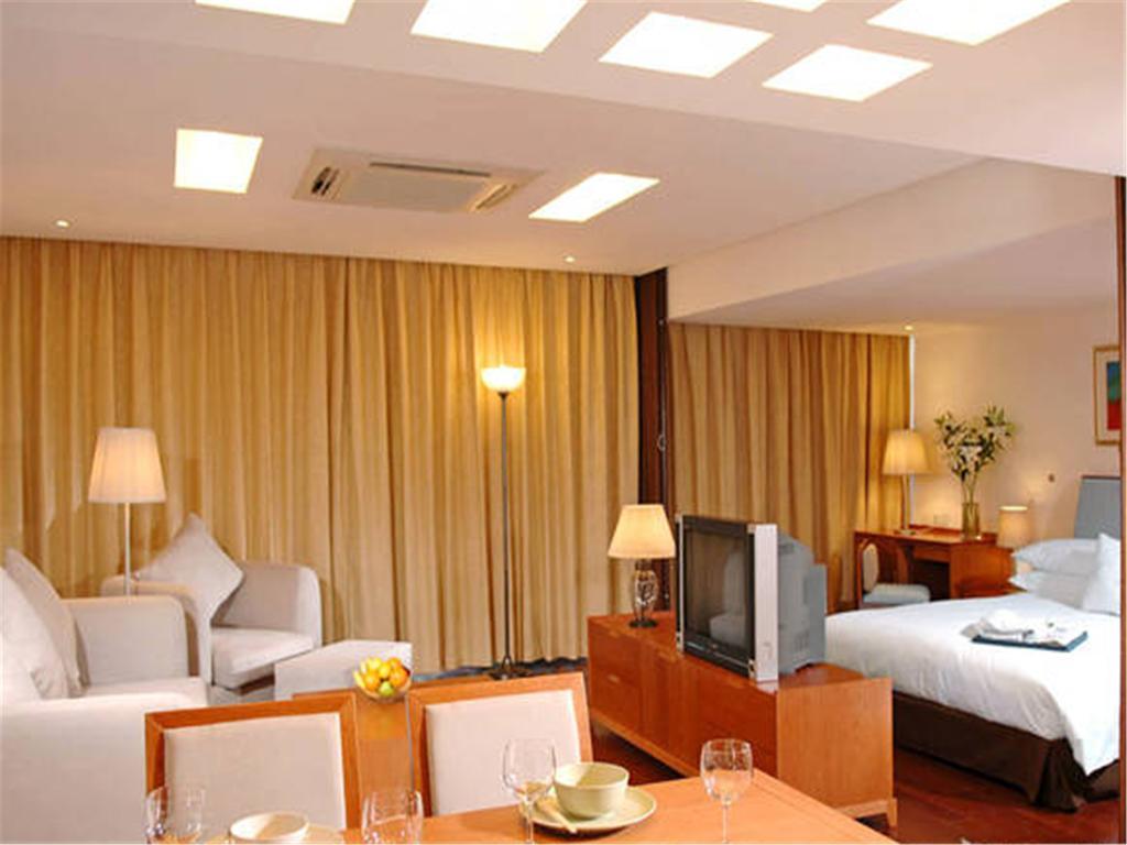 Gloria Plaza Hotel Kangqiao Σανγκάη Εξωτερικό φωτογραφία