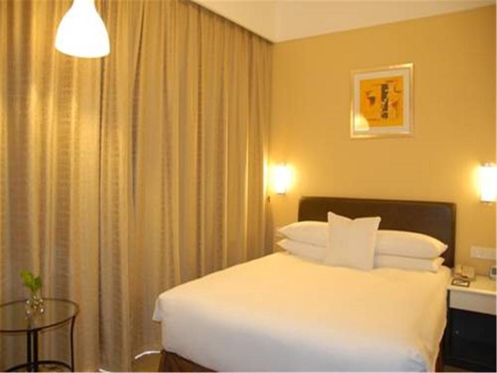 Gloria Plaza Hotel Kangqiao Σανγκάη Εξωτερικό φωτογραφία
