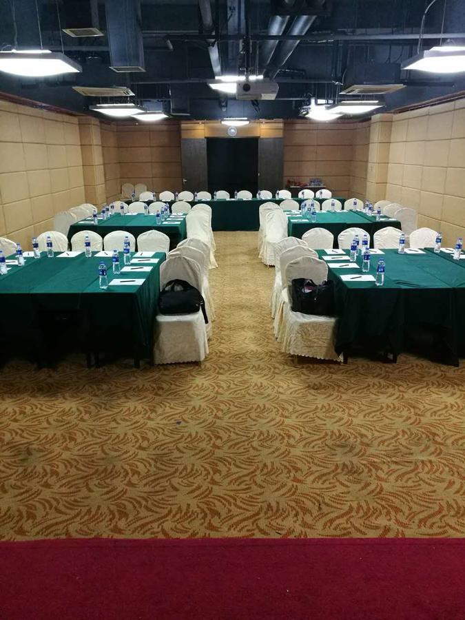 Gloria Plaza Hotel Kangqiao Σανγκάη Εξωτερικό φωτογραφία