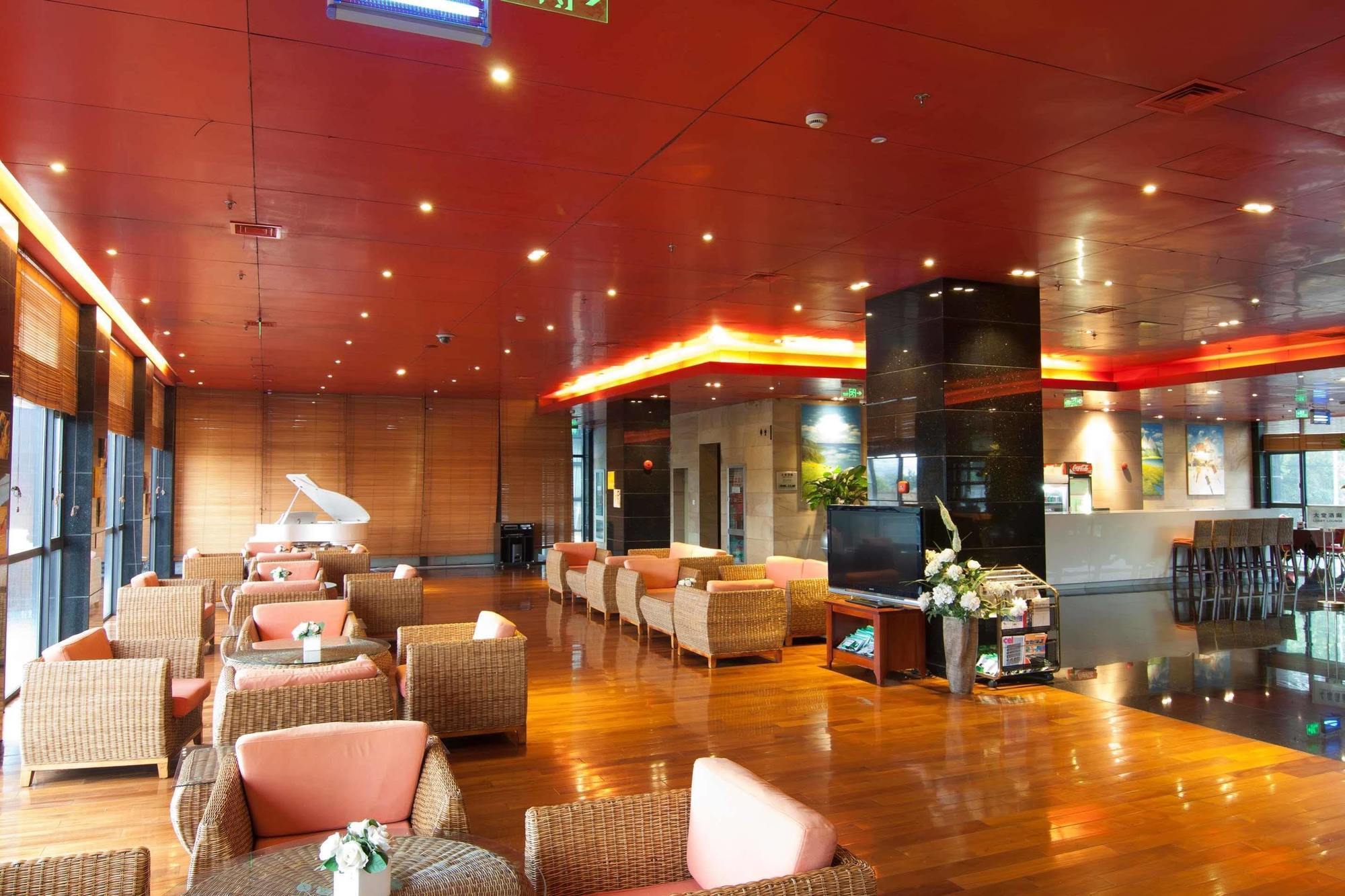 Gloria Plaza Hotel Kangqiao Σανγκάη Εξωτερικό φωτογραφία