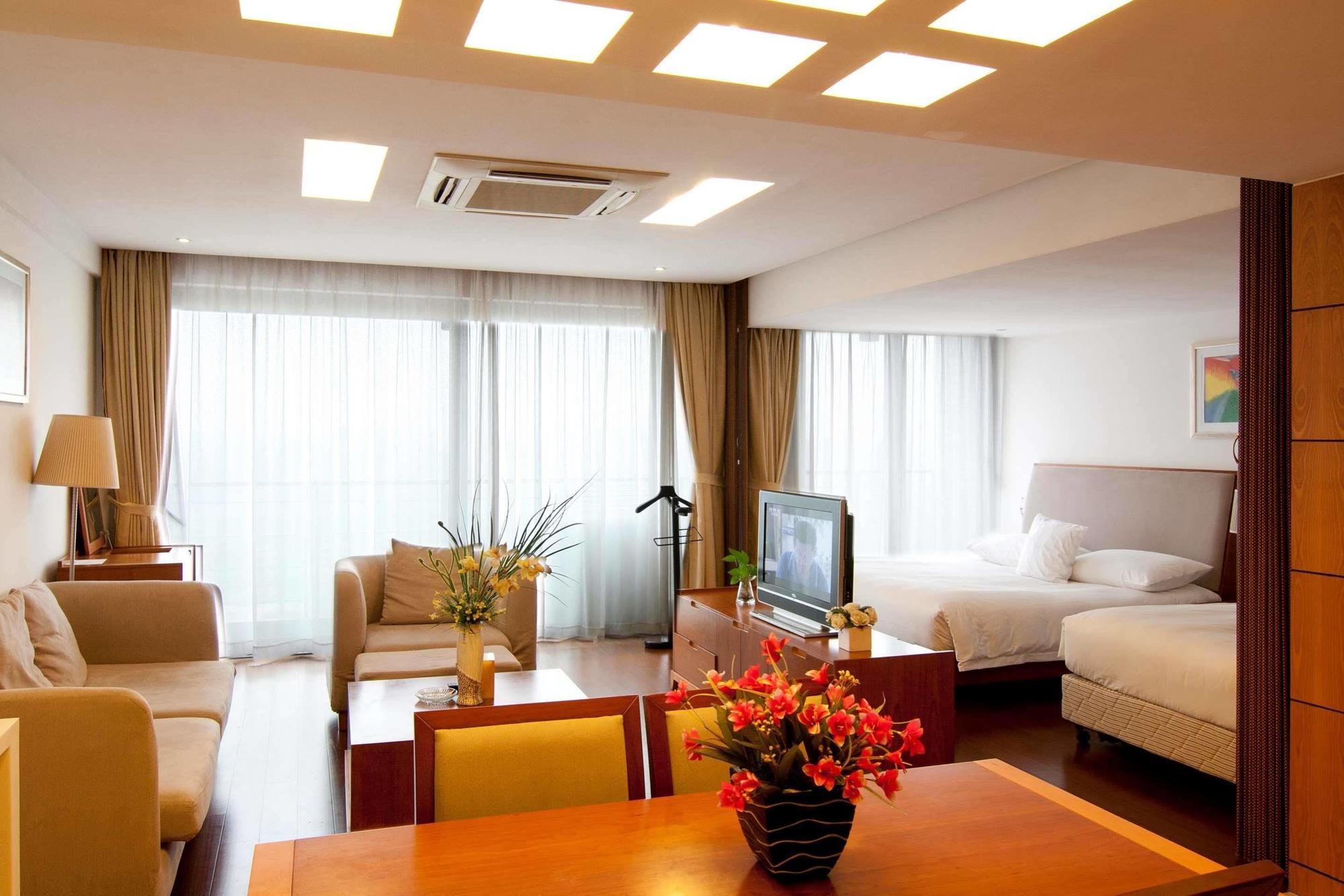Gloria Plaza Hotel Kangqiao Σανγκάη Εξωτερικό φωτογραφία