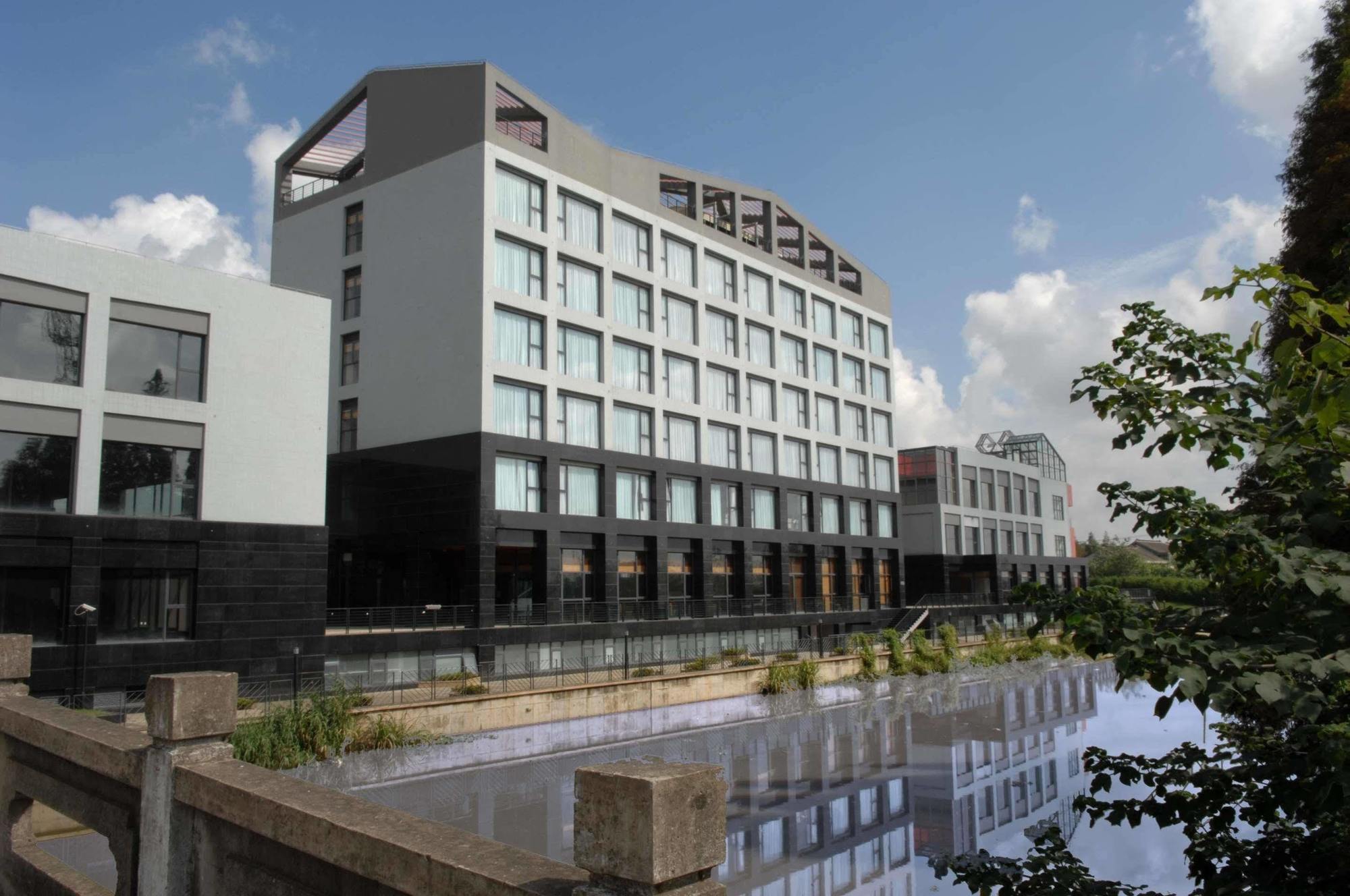 Gloria Plaza Hotel Kangqiao Σανγκάη Εξωτερικό φωτογραφία